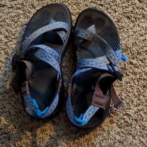 Women's size 8 Chacos